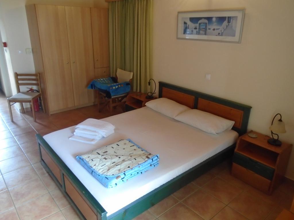 Tompras Village Paralia Demonias Room photo